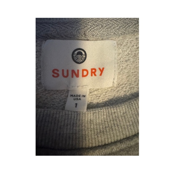 SUNDRY CREW NECK GRAPHIC LONG SLEEVE SWEATSHIRT - Picture 3 of 3